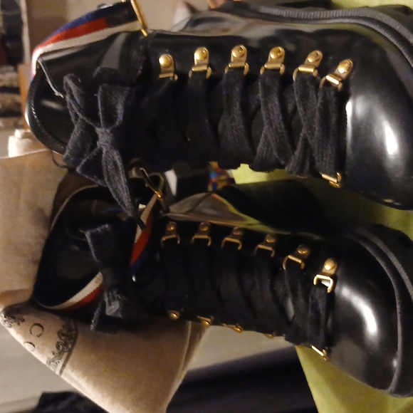 Authentic Gucci Boots - Picture 4 of 7